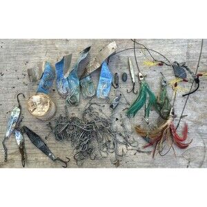 Vintage Ocean Fishing Lures Hooks Sinkers and deep sea test rope 200+ feet LOT